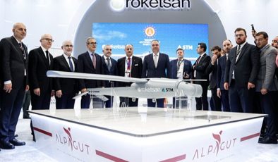 ROKETSAN ve STM’nin kamikaze İHA’sı Alpagut tanıtıldı